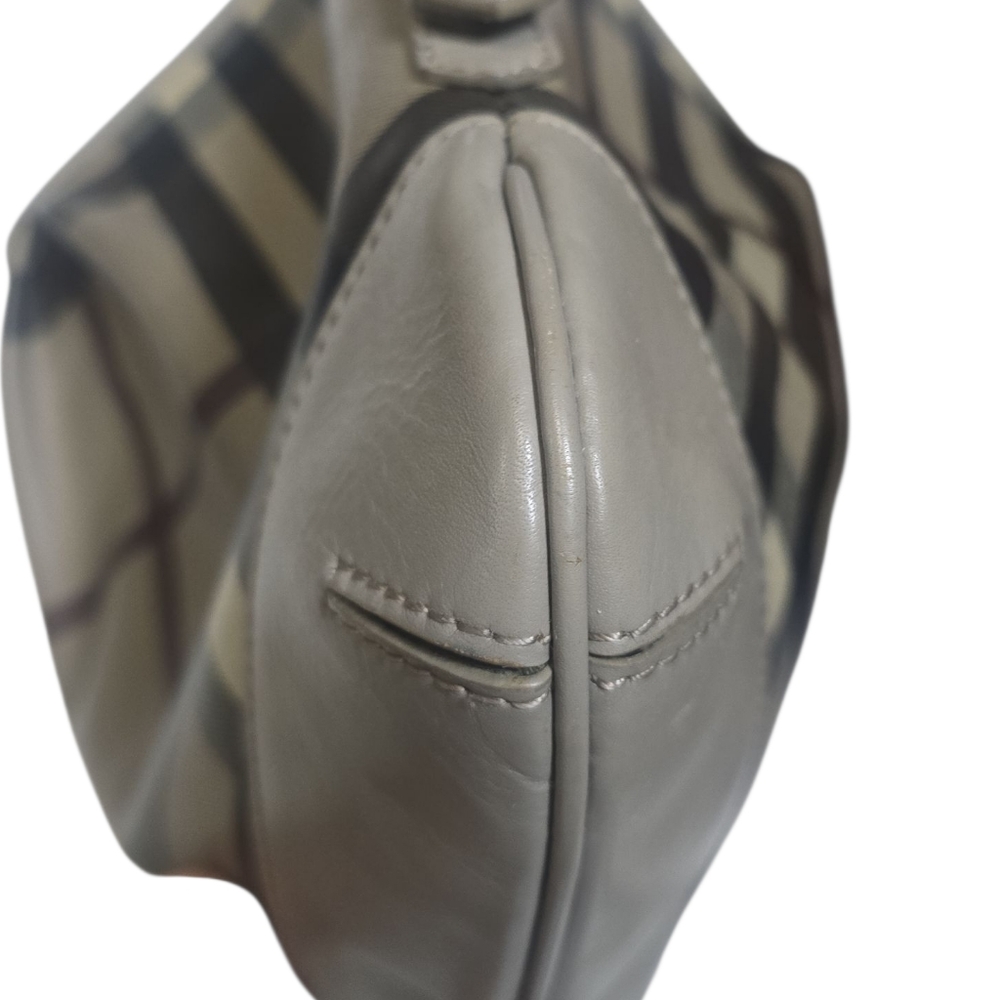Burberry Crossbody Bag - Picture 5 of 7